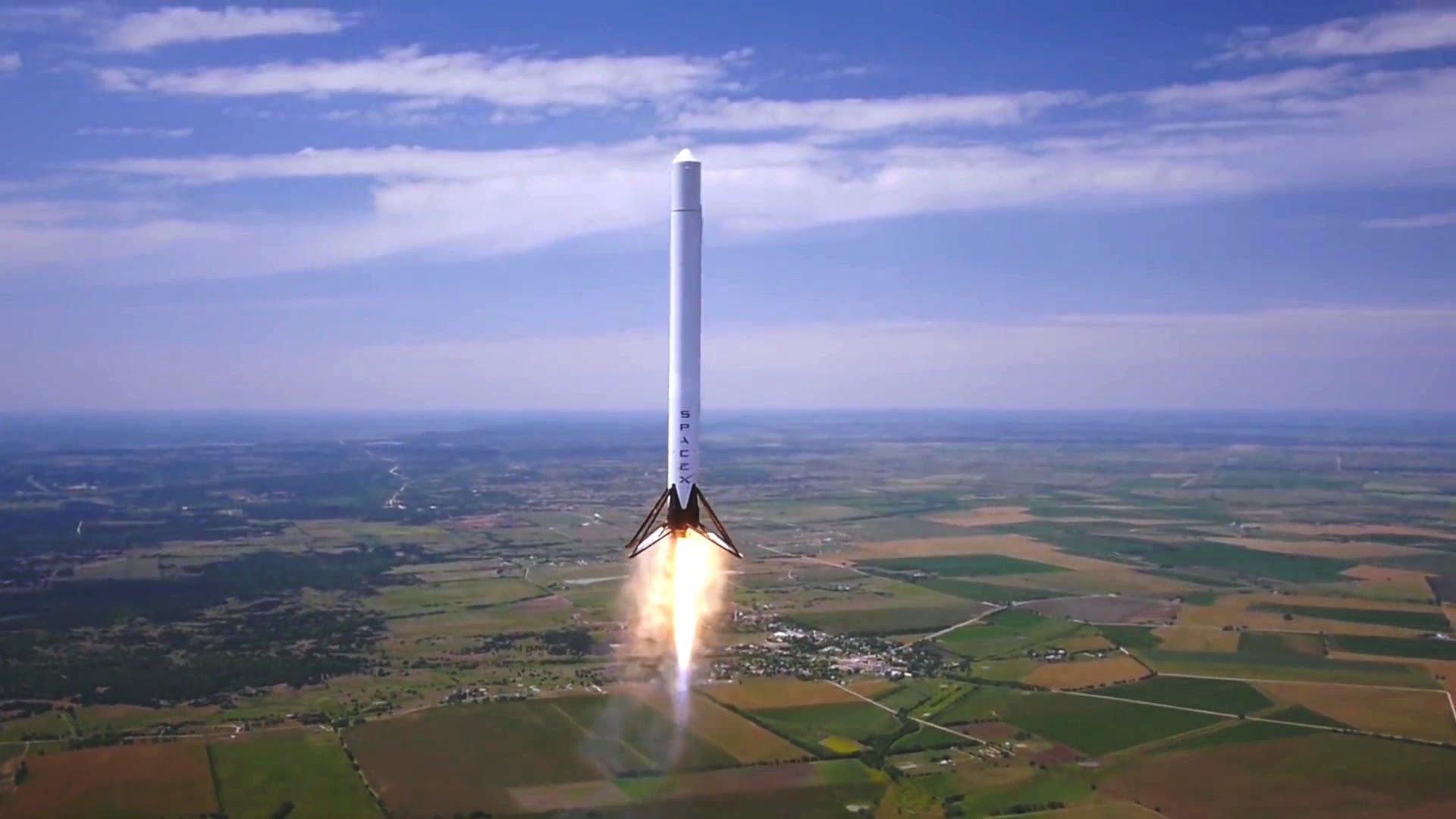 Canceled SpaceX Projects: F9R-Dev2 and Spaceport America